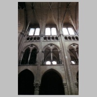 Noyon, Kathedrale, Langhaus, N-Seite, Blick von S, Foto Heinz Theuerkauf.jpg